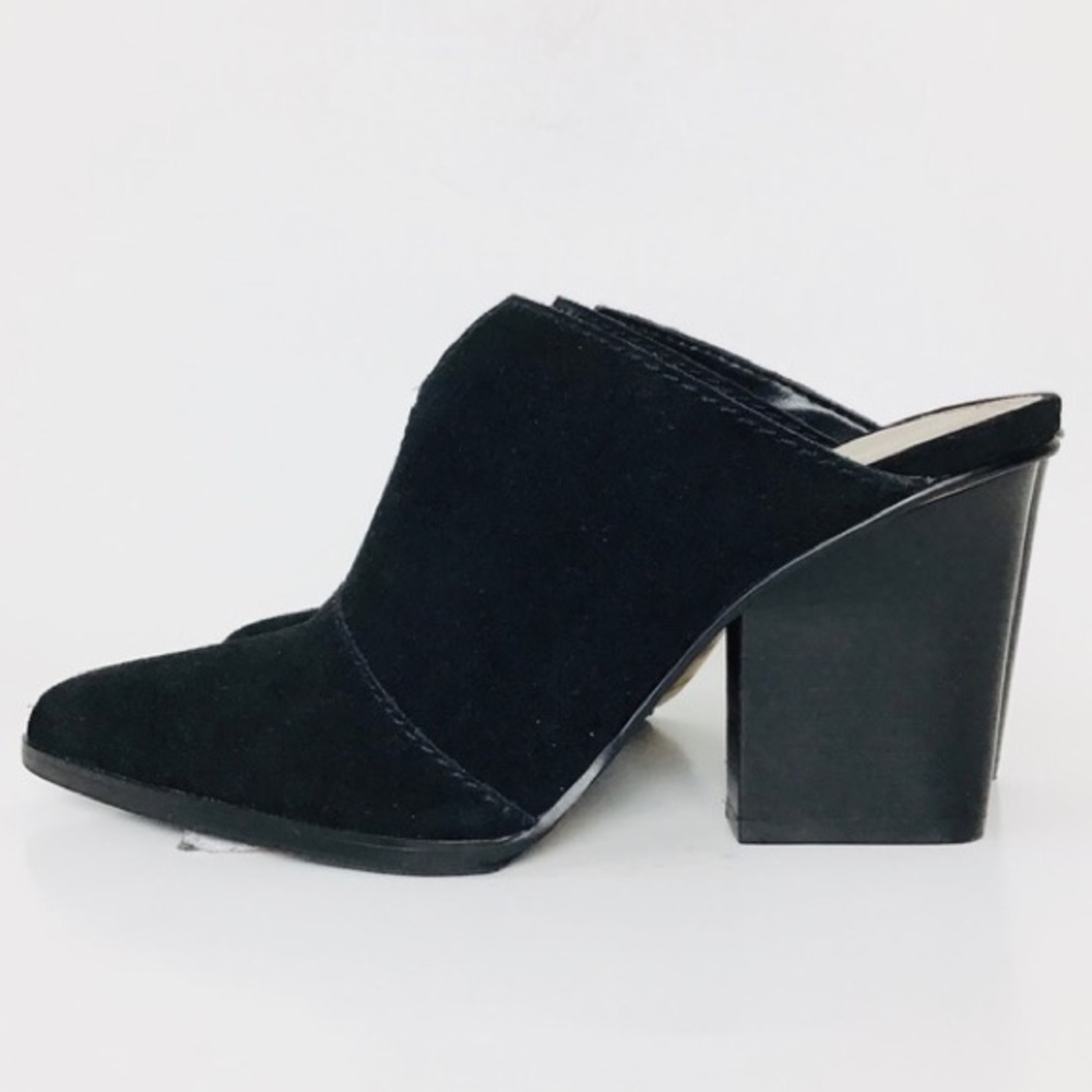 Donald Pliner Violet Black Suede Mule